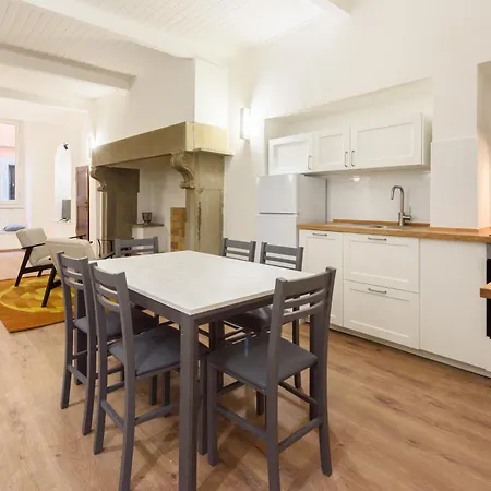 Uffizi 3 Bedrooms By Mmega Apartment *