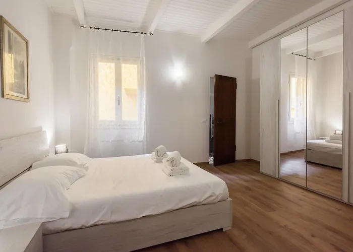 Uffizi 3 Bedrooms By Mmega شقة *