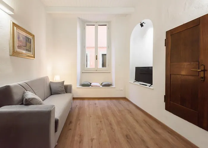 Uffizi 3 Bedrooms By Mmega شقة *