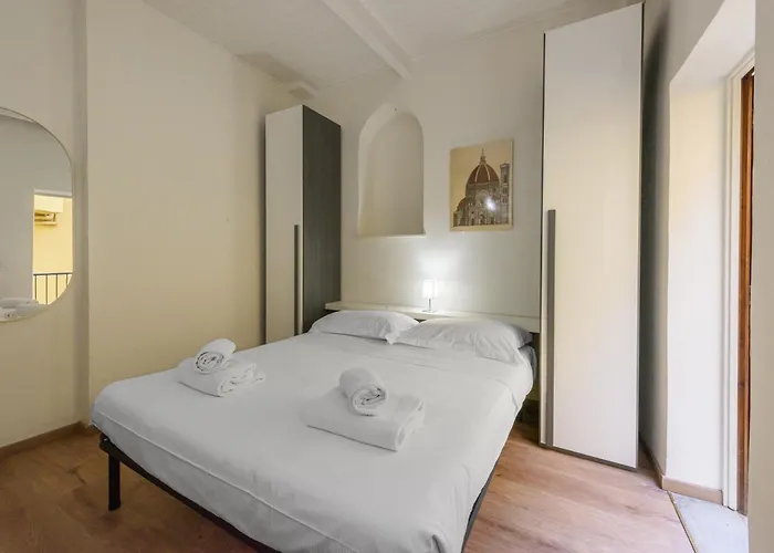 Uffizi 3 Bedrooms By Mmega * فلورنس
