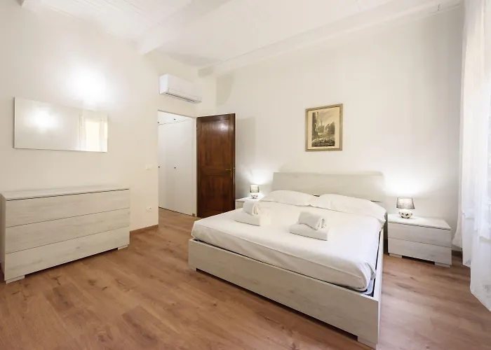Uffizi 3 Bedrooms By Mmega